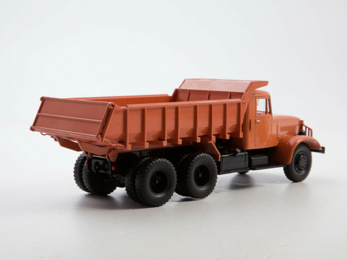 Macheta basculanta Kraz 222, scara 1:43 [4]