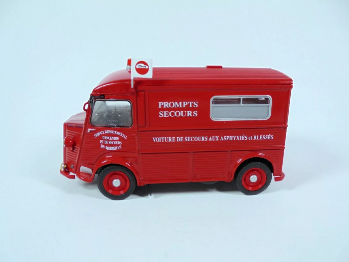 Macheta ambulanta de pompieri Citroen Type H, scara 1:43 [2]