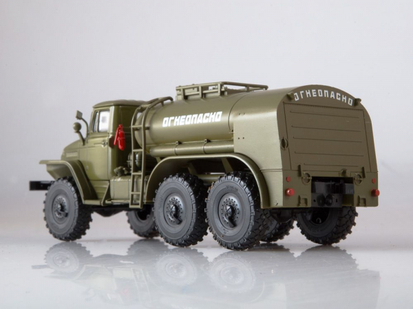 Macheta auto camion cisterna TZ-5 (Ural-375), scara 1:43 [2]