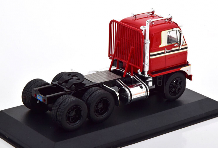 Macheta auto cap tractor International Harvester DCOF405, scara 1:43 [2]