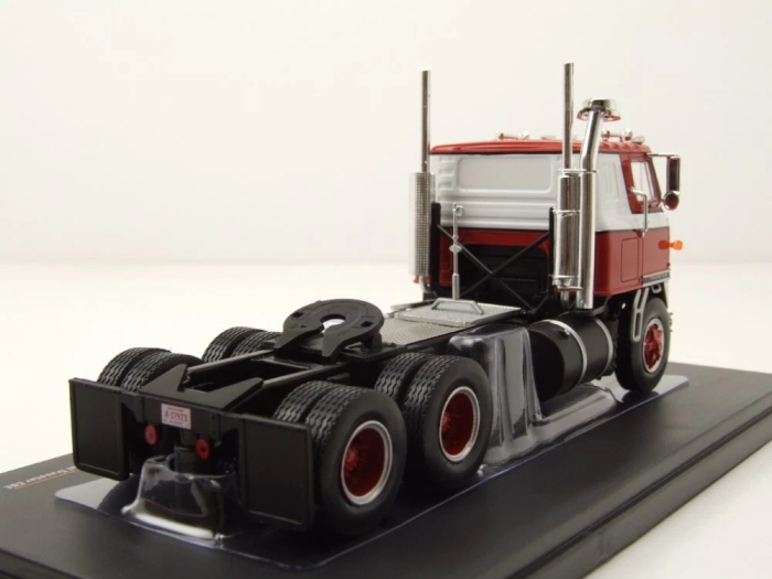 Macheta auto cap tractor International Transtar COE, scara 1:43 [2]