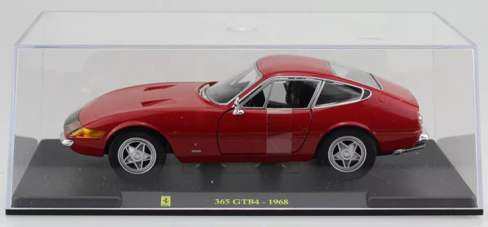 Macheta auto Ferrari 365 gtb/4 1968, scara 1:24 [3]