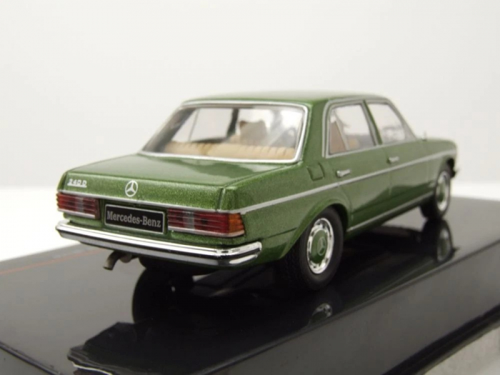 Macheta auto Mercedes Benz 240D (W123), scara 1:43 [2]