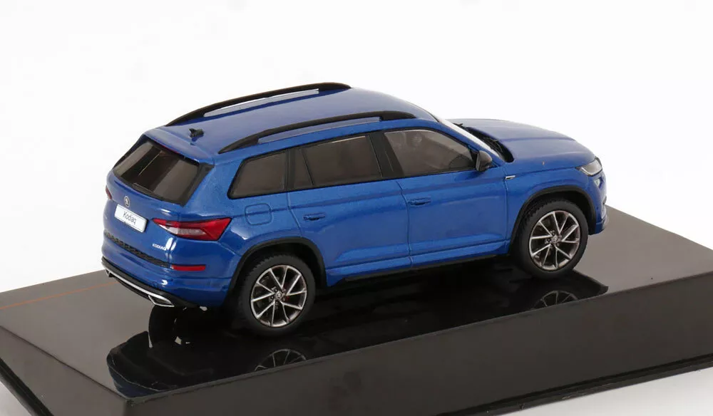 Macheta auto Skoda Kodiaq, scara 1:43 [2]