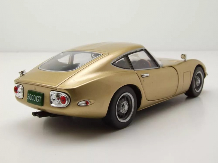 Macheta auto Toyota 2000 GT, scara 1:24 [2]