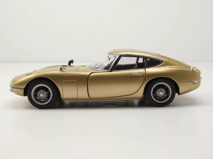 Macheta auto Toyota 2000 GT, scara 1:24 [3]