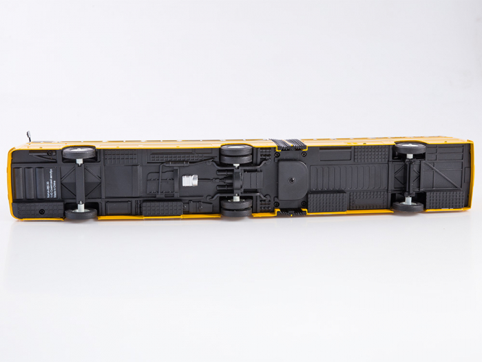 Macheta autobuz articulat Ikarus 280.33, scara 1:43 [5]