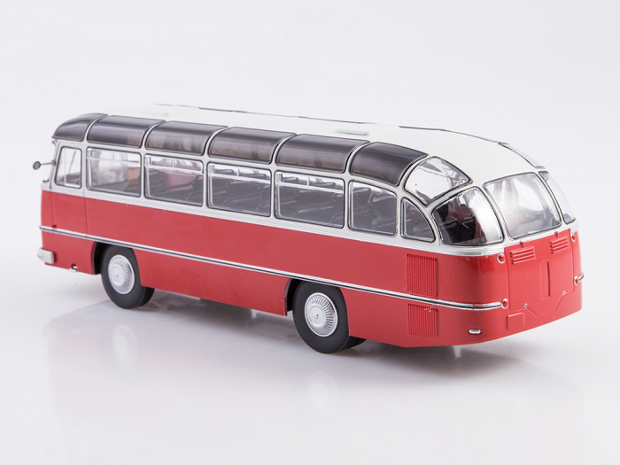 Macheta autobuz LAZ-695 cu revista, scara 1:43 [4]