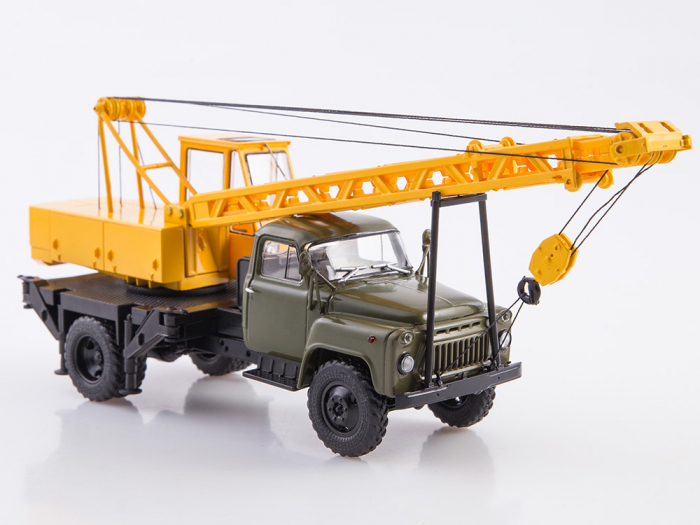 Macheta automacara KS-1562B pe sasiu Gaz 52, scara 1:43 [2]