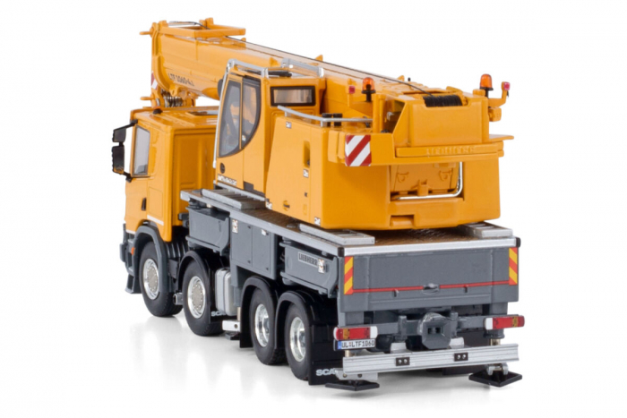 Macheta automacara Liebherr LTF 1060-4.1 pe sasiu Scania XT 8x4, scara 1:50 [4]