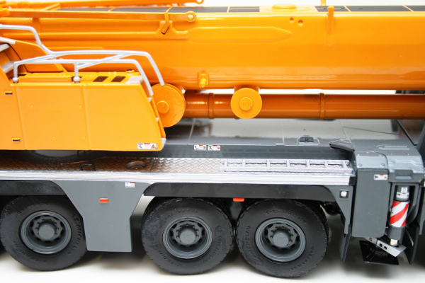 Macheta automacara Liebherr LTM1350-6.1, scara 1:50 [6]
