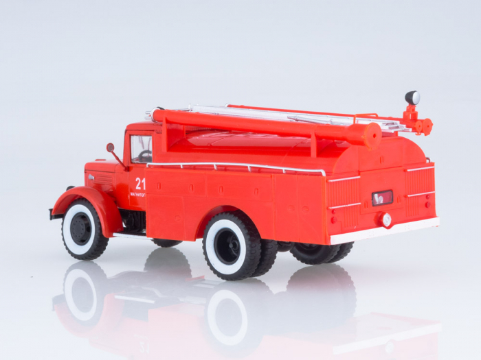 Macheta autospeciala de pompieri AC-30 pe sasiu Maz 205, scara 1:43 [6]