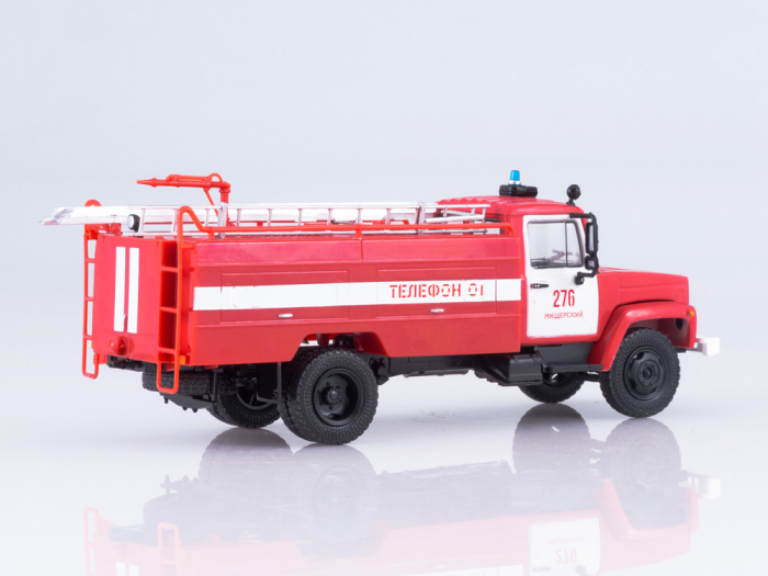 Macheta autospeciala de pompieri AC30 pe sasiu GAZ 3307, scara 1:43 [3]