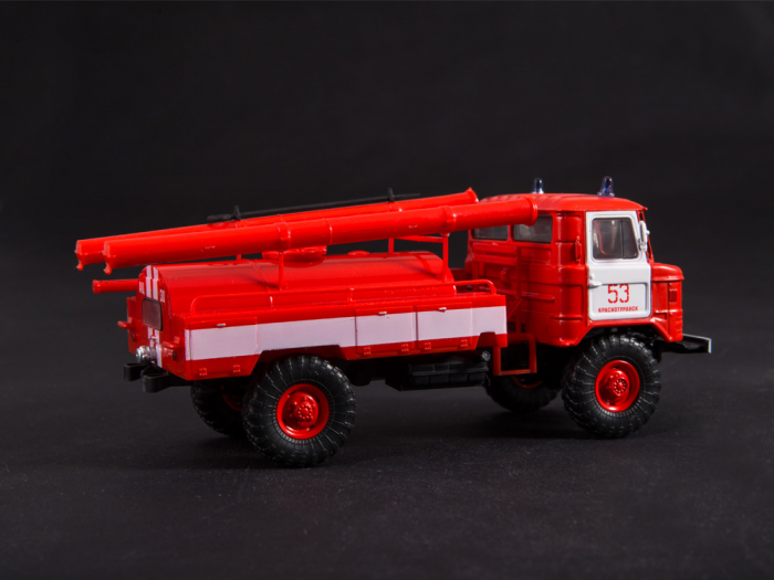 Macheta autospeciala de pompieri AC30 pe sasiu GAZ 66, scara 1:43 [4]
