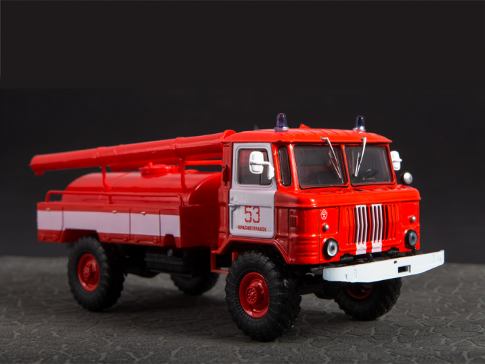 Macheta autospeciala de pompieri AC30 pe sasiu GAZ 66, scara 1:43 [7]