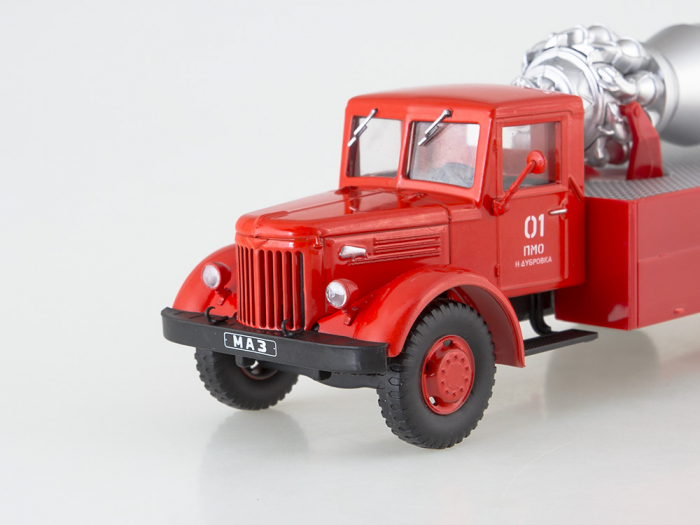Macheta autospeciala de pompieri AGVT-200 pe sasiu Maz 200, scara 1:43 [5]