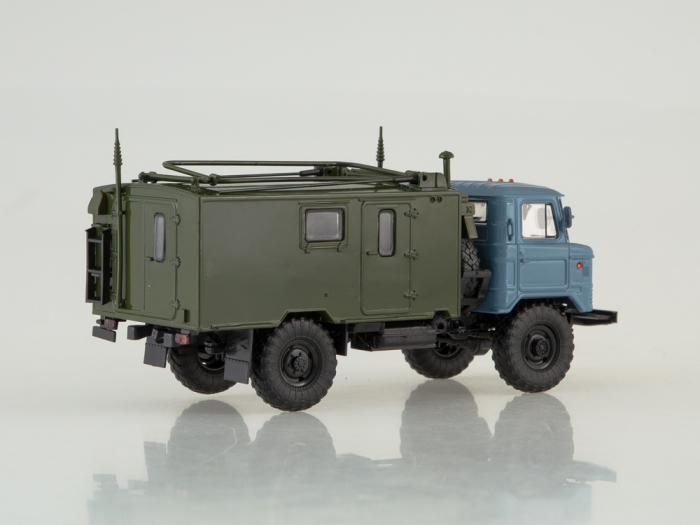 Macheta autostatie radio pe sasiu Gaz-66, scara 1:43 [3]