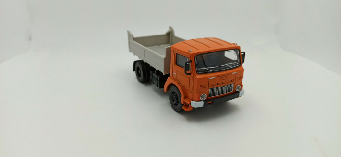 Macheta basculanta Jelcz K-525 , scara 1:43 [2]
