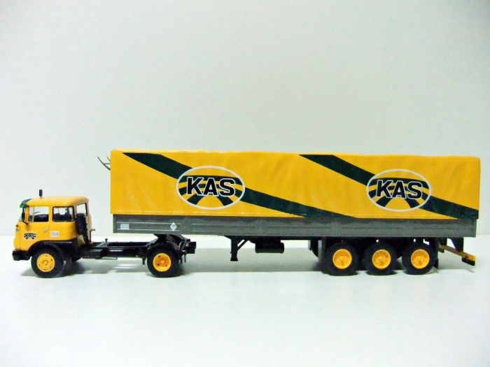 Macheta camion Barreiros Super Azor cu semiremorca cu prelata, scara 1:43 [3]