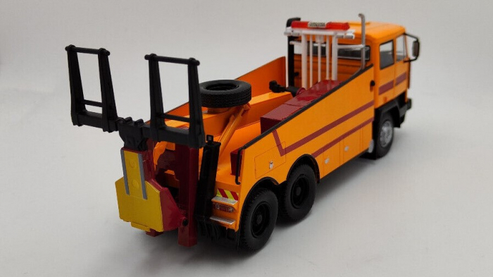 Macheta camion depanare Jelcz 642, scara 1:43 [3]