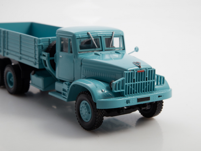 Macheta camion KRAZ 257, scara 1:43 [6]