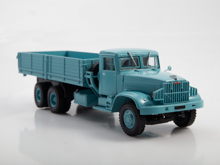 Macheta camion KRAZ 257, scara 1:43 [4]