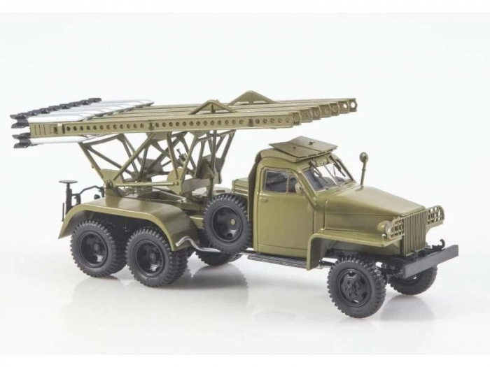 Macheta camion Studebaker cu lansator de rachete BM-13  Katiusa, scara 1:43 [1]