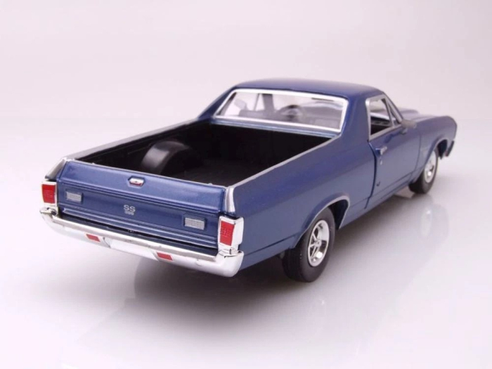 Macheta camioneta Chevrolet El Camino, scara 1:24 [2]