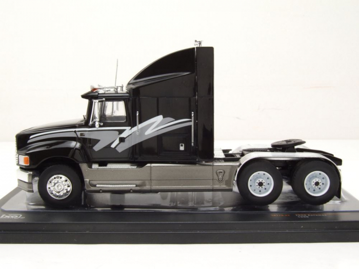 Macheta cap tractor Ford Aeromax, scara 1:43 [3]