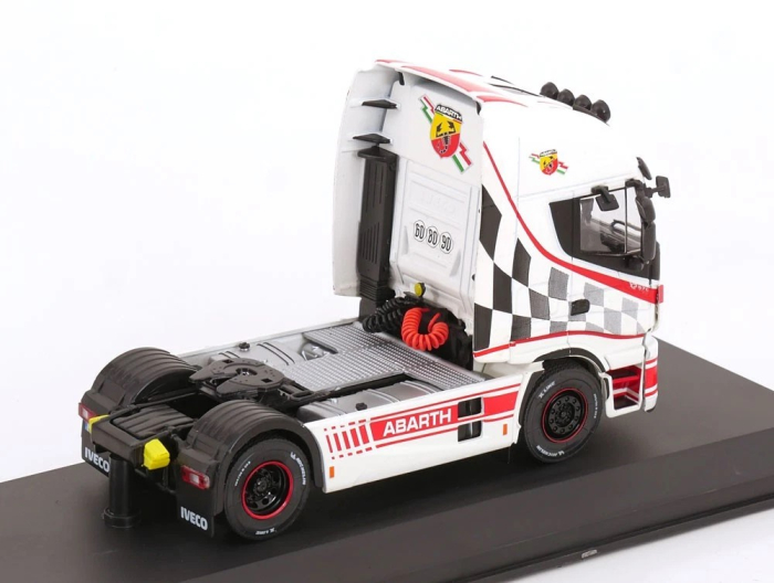 Macheta cap tractor Iveco Stralis Hi-Way, scara 1:43 [2]