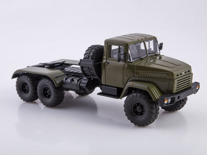 Macheta cap tractor Kraz 6446, scara 1:43 [2]