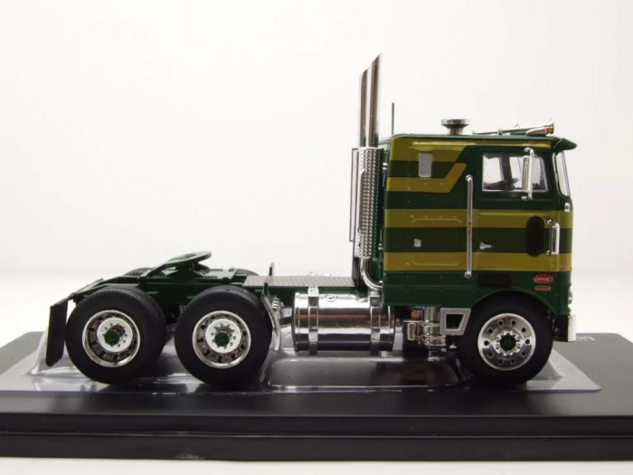Macheta cap tractor Peterbilt 352 Pacemaker, scara 1:43 [4]