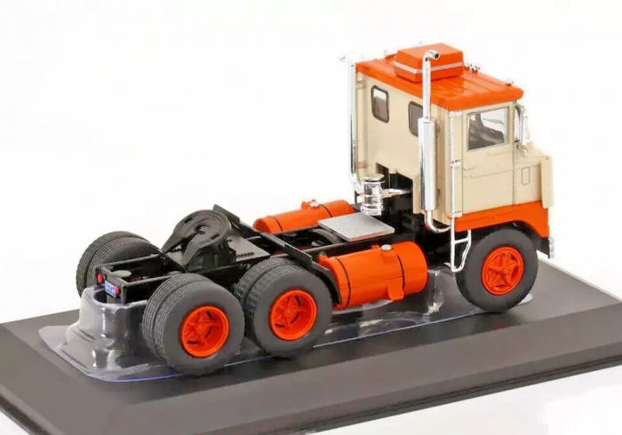 Macheta cap tractor White 7400 portocaliu, scara 1:43 [2]