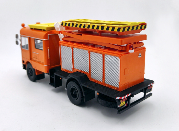 Macheta depanare linii troleibuze Skoda 706 RT, scara 1:43 [3]