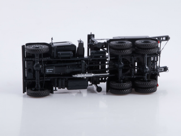 Macheta depanare Praga V3S AV-3, scara 1:43 [8]