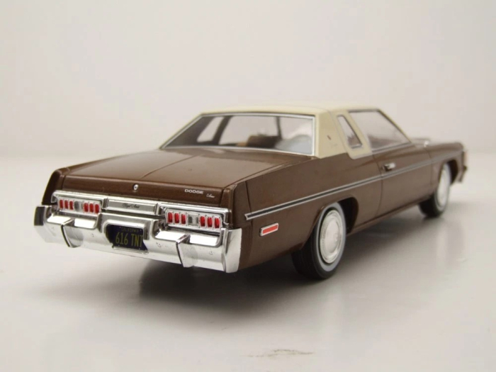 Macheta Dodge Royal Monaco C, scara 1:24 [2]