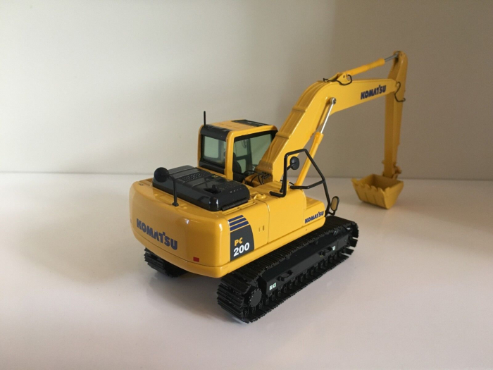 Macheta excavator Komatsu PC210LC-8, scara 1:50 [4]