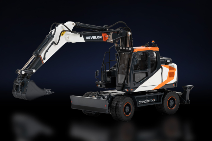 Macheta excavator pe pneuri Develon DX165, scara 1:50 [4]