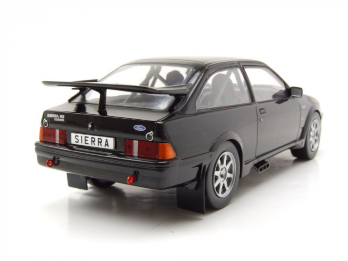 Macheta Ford Sierra RS Cosworth, scara 1:24 [2]