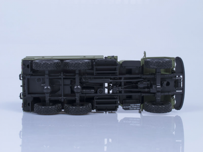 Macheta incalzitor avioane UMP 350, pe sasiu Zil 131, scara 1:43 [6]