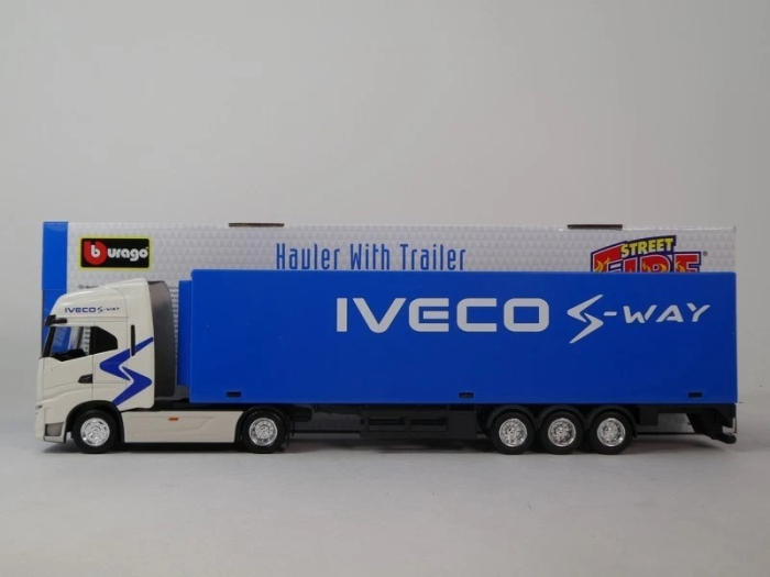 Macheta Iveco S-Way 570 cu semiremorca frigo, scara 1:43 [3]