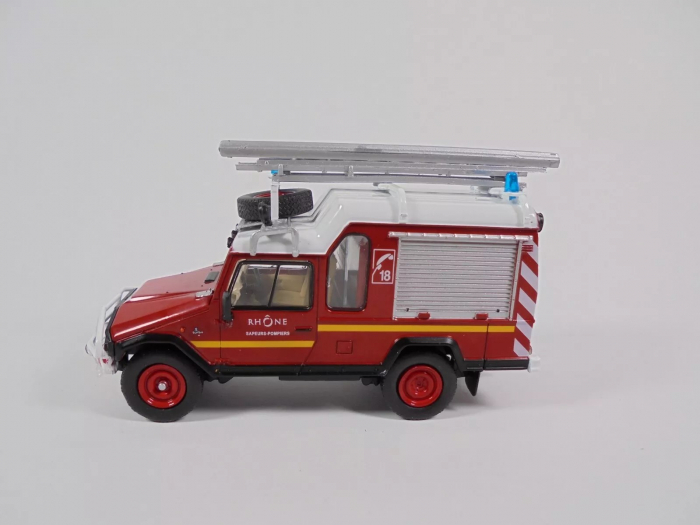 Macheta masina pompieri Alter 4x4, scara 1:43 [2]