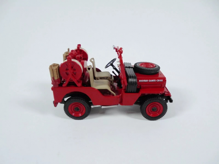 Macheta masina pompieri Jeep Hotchkiss, scara 1:43 [2]