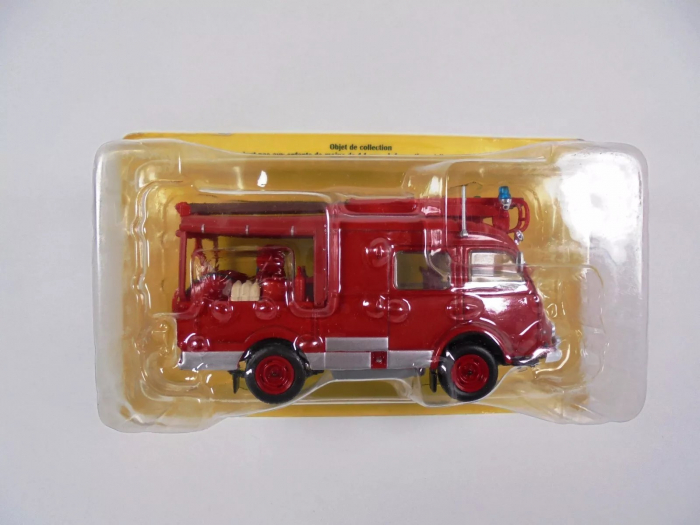 Macheta masina pompieri Renault 1000kg, scara 1:43 [4]