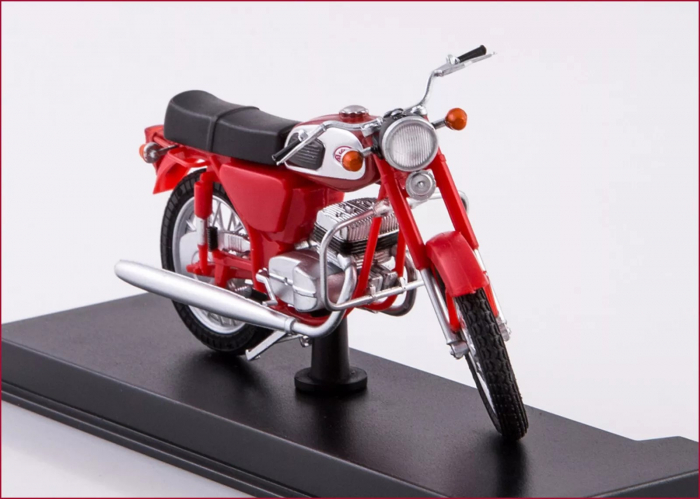 Macheta motocicleta cehoslovaca Jawa 350/634, scara 1:24 [3]