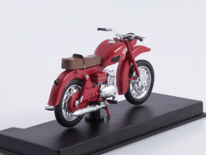 Macheta motocicleta ruseasca M-101, scara 1:24 [3]