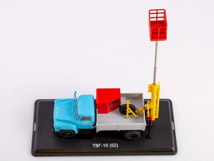 Macheta nacela verticala TVG-15 pe sasiu Gaz-52, scara 1:43 [5]