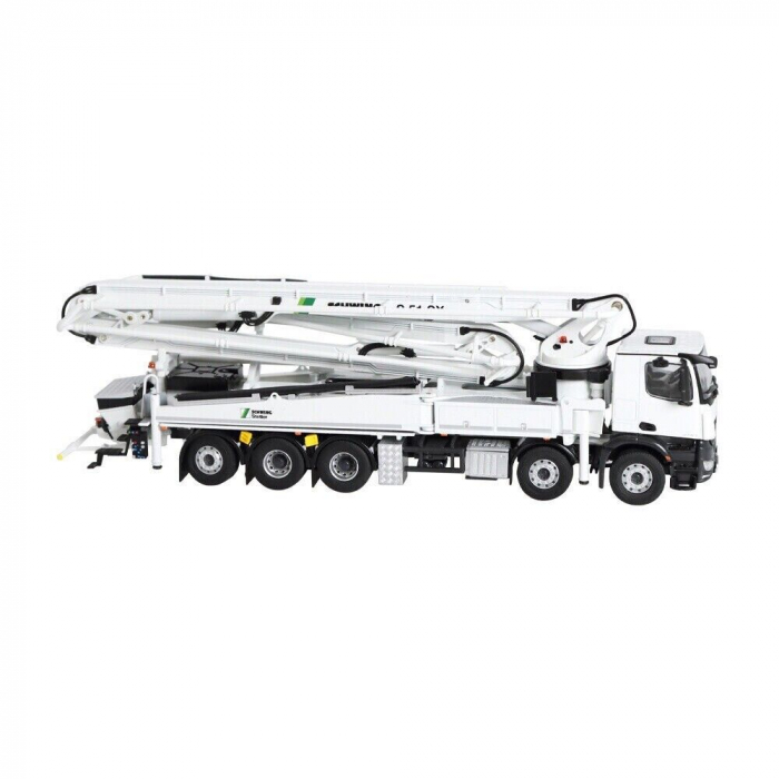 Macheta pompa de beton Schwing S51 SX, scara 1:50 [2]