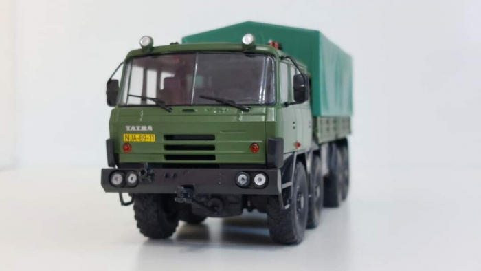 Macheta remorcher Tatra 815 8x8, scara 1:43 [4]