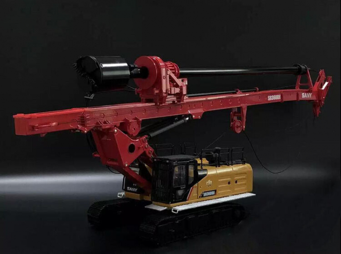 Macheta utilaj pentru forat piloti Sany SR360RH, scara 1:35 [2]